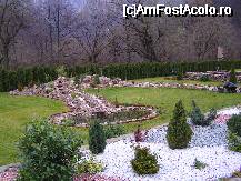 [P06] Hanul La Contele Dracula Suncuius - in curtea interioara » foto by presario
 - 
<span class="allrVoted glyphicon glyphicon-heart hidden" id="av43704"></span>
<a class="m-l-10 hidden" id="sv43704" onclick="voting_Foto_DelVot(,43704,4677)" role="button">șterge vot <span class="glyphicon glyphicon-remove"></span></a>
<a id="v943704" class=" c-red"  onclick="voting_Foto_SetVot(43704)" role="button"><span class="glyphicon glyphicon-heart-empty"></span> <b>LIKE</b> = Votează poza</a> <img class="hidden"  id="f43704W9" src="/imagini/loader.gif" border="0" /><span class="AjErrMes hidden" id="e43704ErM"></span>