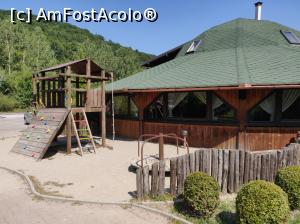 [P28] Restaurant Casa Păstrăvului, Doripesco » foto by Dana2008
 - 
<span class="allrVoted glyphicon glyphicon-heart hidden" id="av1102983"></span>
<a class="m-l-10 hidden" id="sv1102983" onclick="voting_Foto_DelVot(,1102983,4685)" role="button">șterge vot <span class="glyphicon glyphicon-remove"></span></a>
<a id="v91102983" class=" c-red"  onclick="voting_Foto_SetVot(1102983)" role="button"><span class="glyphicon glyphicon-heart-empty"></span> <b>LIKE</b> = Votează poza</a> <img class="hidden"  id="f1102983W9" src="/imagini/loader.gif" border="0" /><span class="AjErrMes hidden" id="e1102983ErM"></span>