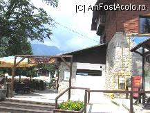 [P01] Restaurantul 'la marmote' pe Cumpatu » foto by Michi
 - 
<span class="allrVoted glyphicon glyphicon-heart hidden" id="av101746"></span>
<a class="m-l-10 hidden" id="sv101746" onclick="voting_Foto_DelVot(,101746,4690)" role="button">șterge vot <span class="glyphicon glyphicon-remove"></span></a>
<a id="v9101746" class=" c-red"  onclick="voting_Foto_SetVot(101746)" role="button"><span class="glyphicon glyphicon-heart-empty"></span> <b>LIKE</b> = Votează poza</a> <img class="hidden"  id="f101746W9" src="/imagini/loader.gif" border="0" /><span class="AjErrMes hidden" id="e101746ErM"></span>
