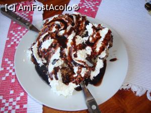 [P20] Iată și cireașa de pe tort: prăjitura somloi galuska! O nebunie de desert!  » foto by Floryn81
 - 
<span class="allrVoted glyphicon glyphicon-heart hidden" id="av776793"></span>
<a class="m-l-10 hidden" id="sv776793" onclick="voting_Foto_DelVot(,776793,4690)" role="button">șterge vot <span class="glyphicon glyphicon-remove"></span></a>
<a id="v9776793" class=" c-red"  onclick="voting_Foto_SetVot(776793)" role="button"><span class="glyphicon glyphicon-heart-empty"></span> <b>LIKE</b> = Votează poza</a> <img class="hidden"  id="f776793W9" src="/imagini/loader.gif" border="0" /><span class="AjErrMes hidden" id="e776793ErM"></span>