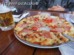 [P09] Irish House - Casa irlandeză din Sinaia. Pizza Quatro Stagioni.  » foto by iulianic
 - 
<span class="allrVoted glyphicon glyphicon-heart hidden" id="av1027949"></span>
<a class="m-l-10 hidden" id="sv1027949" onclick="voting_Foto_DelVot(,1027949,4690)" role="button">șterge vot <span class="glyphicon glyphicon-remove"></span></a>
<a id="v91027949" class=" c-red"  onclick="voting_Foto_SetVot(1027949)" role="button"><span class="glyphicon glyphicon-heart-empty"></span> <b>LIKE</b> = Votează poza</a> <img class="hidden"  id="f1027949W9" src="/imagini/loader.gif" border="0" /><span class="AjErrMes hidden" id="e1027949ErM"></span>