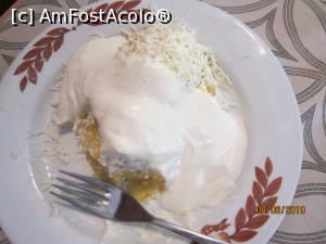 [P15] Mamaliguta cu branza si smantana » foto by Storia
 - 
<span class="allrVoted glyphicon glyphicon-heart hidden" id="av1100140"></span>
<a class="m-l-10 hidden" id="sv1100140" onclick="voting_Foto_DelVot(,1100140,4690)" role="button">șterge vot <span class="glyphicon glyphicon-remove"></span></a>
<a id="v91100140" class=" c-red"  onclick="voting_Foto_SetVot(1100140)" role="button"><span class="glyphicon glyphicon-heart-empty"></span> <b>LIKE</b> = Votează poza</a> <img class="hidden"  id="f1100140W9" src="/imagini/loader.gif" border="0" /><span class="AjErrMes hidden" id="e1100140ErM"></span>