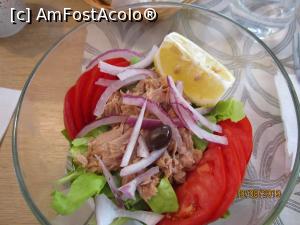 [P18] Salata de ton » foto by Storia
 - 
<span class="allrVoted glyphicon glyphicon-heart hidden" id="av1100144"></span>
<a class="m-l-10 hidden" id="sv1100144" onclick="voting_Foto_DelVot(,1100144,4690)" role="button">șterge vot <span class="glyphicon glyphicon-remove"></span></a>
<a id="v91100144" class=" c-red"  onclick="voting_Foto_SetVot(1100144)" role="button"><span class="glyphicon glyphicon-heart-empty"></span> <b>LIKE</b> = Votează poza</a> <img class="hidden"  id="f1100144W9" src="/imagini/loader.gif" border="0" /><span class="AjErrMes hidden" id="e1100144ErM"></span>