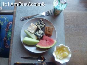 [P14] Restaurant Lord - fructe, prăjituri și fagure la micul dejun » foto by calator65
 - 
<span class="allrVoted glyphicon glyphicon-heart hidden" id="av1402534"></span>
<a class="m-l-10 hidden" id="sv1402534" onclick="voting_Foto_DelVot(,1402534,4690)" role="button">șterge vot <span class="glyphicon glyphicon-remove"></span></a>
<a id="v91402534" class=" c-red"  onclick="voting_Foto_SetVot(1402534)" role="button"><span class="glyphicon glyphicon-heart-empty"></span> <b>LIKE</b> = Votează poza</a> <img class="hidden"  id="f1402534W9" src="/imagini/loader.gif" border="0" /><span class="AjErrMes hidden" id="e1402534ErM"></span>