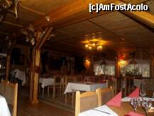 [P11] Interiorul restaurantului » foto by pepsi70ro
 - 
<span class="allrVoted glyphicon glyphicon-heart hidden" id="av199876"></span>
<a class="m-l-10 hidden" id="sv199876" onclick="voting_Foto_DelVot(,199876,4690)" role="button">șterge vot <span class="glyphicon glyphicon-remove"></span></a>
<a id="v9199876" class=" c-red"  onclick="voting_Foto_SetVot(199876)" role="button"><span class="glyphicon glyphicon-heart-empty"></span> <b>LIKE</b> = Votează poza</a> <img class="hidden"  id="f199876W9" src="/imagini/loader.gif" border="0" /><span class="AjErrMes hidden" id="e199876ErM"></span>