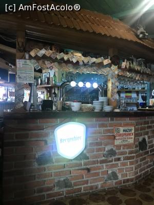 [P11] Irish House, Sinaia » foto by krisstinna
 - 
<span class="allrVoted glyphicon glyphicon-heart hidden" id="av957494"></span>
<a class="m-l-10 hidden" id="sv957494" onclick="voting_Foto_DelVot(,957494,4690)" role="button">șterge vot <span class="glyphicon glyphicon-remove"></span></a>
<a id="v9957494" class=" c-red"  onclick="voting_Foto_SetVot(957494)" role="button"><span class="glyphicon glyphicon-heart-empty"></span> <b>LIKE</b> = Votează poza</a> <img class="hidden"  id="f957494W9" src="/imagini/loader.gif" border="0" /><span class="AjErrMes hidden" id="e957494ErM"></span>