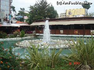 [P33] In parcul din centrul Antalyei » foto by crismis
 - 
<span class="allrVoted glyphicon glyphicon-heart hidden" id="av580865"></span>
<a class="m-l-10 hidden" id="sv580865" onclick="voting_Foto_DelVot(,580865,4692)" role="button">șterge vot <span class="glyphicon glyphicon-remove"></span></a>
<a id="v9580865" class=" c-red"  onclick="voting_Foto_SetVot(580865)" role="button"><span class="glyphicon glyphicon-heart-empty"></span> <b>LIKE</b> = Votează poza</a> <img class="hidden"  id="f580865W9" src="/imagini/loader.gif" border="0" /><span class="AjErrMes hidden" id="e580865ErM"></span>