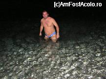 [P09] O baie in Mediterana noaptea, dupa o plimbare prin oras. Parca as fi fost in piscina, asa de limpede si curata era. » foto by pepsi70ro
 - 
<span class="allrVoted glyphicon glyphicon-heart hidden" id="av45100"></span>
<a class="m-l-10 hidden" id="sv45100" onclick="voting_Foto_DelVot(,45100,4692)" role="button">șterge vot <span class="glyphicon glyphicon-remove"></span></a>
<a id="v945100" class=" c-red"  onclick="voting_Foto_SetVot(45100)" role="button"><span class="glyphicon glyphicon-heart-empty"></span> <b>LIKE</b> = Votează poza</a> <img class="hidden"  id="f45100W9" src="/imagini/loader.gif" border="0" /><span class="AjErrMes hidden" id="e45100ErM"></span>
