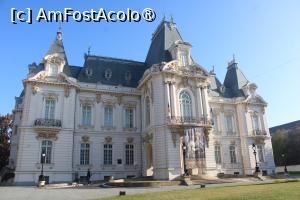 [P20] Craiova, Muzeul de Artă, Palatul Constantin Mihail » foto by mprofeanu
 - 
<span class="allrVoted glyphicon glyphicon-heart hidden" id="av1407529"></span>
<a class="m-l-10 hidden" id="sv1407529" onclick="voting_Foto_DelVot(,1407529,4701)" role="button">șterge vot <span class="glyphicon glyphicon-remove"></span></a>
<a id="v91407529" class=" c-red"  onclick="voting_Foto_SetVot(1407529)" role="button"><span class="glyphicon glyphicon-heart-empty"></span> <b>LIKE</b> = Votează poza</a> <img class="hidden"  id="f1407529W9" src="/imagini/loader.gif" border="0" /><span class="AjErrMes hidden" id="e1407529ErM"></span>