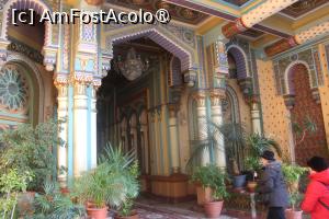 [P03] Craiova, Hotel - Restaurantul Minerva, Intrarea în „Pasaj”, » foto by mprofeanu
 - 
<span class="allrVoted glyphicon glyphicon-heart hidden" id="av1407512"></span>
<a class="m-l-10 hidden" id="sv1407512" onclick="voting_Foto_DelVot(,1407512,4701)" role="button">șterge vot <span class="glyphicon glyphicon-remove"></span></a>
<a id="v91407512" class=" c-red"  onclick="voting_Foto_SetVot(1407512)" role="button"><span class="glyphicon glyphicon-heart-empty"></span> <b>LIKE</b> = Votează poza</a> <img class="hidden"  id="f1407512W9" src="/imagini/loader.gif" border="0" /><span class="AjErrMes hidden" id="e1407512ErM"></span>