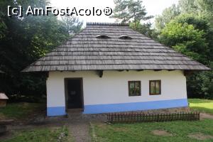 [P35] Suceava, Muzeul Satului Bocovinean, Gospodăria Rădășeni » foto by mprofeanu
 - 
<span class="allrVoted glyphicon glyphicon-heart hidden" id="av1324074"></span>
<a class="m-l-10 hidden" id="sv1324074" onclick="voting_Foto_DelVot(,1324074,4721)" role="button">șterge vot <span class="glyphicon glyphicon-remove"></span></a>
<a id="v91324074" class=" c-red"  onclick="voting_Foto_SetVot(1324074)" role="button"><span class="glyphicon glyphicon-heart-empty"></span> <b>LIKE</b> = Votează poza</a> <img class="hidden"  id="f1324074W9" src="/imagini/loader.gif" border="0" /><span class="AjErrMes hidden" id="e1324074ErM"></span>