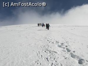 [P20] Spre Varful Păpușa » foto by Mika
 - 
<span class="allrVoted glyphicon glyphicon-heart hidden" id="av1220778"></span>
<a class="m-l-10 hidden" id="sv1220778" onclick="voting_Foto_DelVot(,1220778,4725)" role="button">șterge vot <span class="glyphicon glyphicon-remove"></span></a>
<a id="v91220778" class=" c-red"  onclick="voting_Foto_SetVot(1220778)" role="button"><span class="glyphicon glyphicon-heart-empty"></span> <b>LIKE</b> = Votează poza</a> <img class="hidden"  id="f1220778W9" src="/imagini/loader.gif" border="0" /><span class="AjErrMes hidden" id="e1220778ErM"></span>