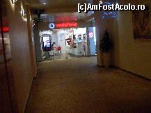 [P19] Rin Grand Hotel - culoarul cu magazine care duce spre arcarea supraetajata. » foto by presario
 - 
<span class="allrVoted glyphicon glyphicon-heart hidden" id="av71818"></span>
<a class="m-l-10 hidden" id="sv71818" onclick="voting_Foto_DelVot(,71818,4737)" role="button">șterge vot <span class="glyphicon glyphicon-remove"></span></a>
<a id="v971818" class=" c-red"  onclick="voting_Foto_SetVot(71818)" role="button"><span class="glyphicon glyphicon-heart-empty"></span> <b>LIKE</b> = Votează poza</a> <img class="hidden"  id="f71818W9" src="/imagini/loader.gif" border="0" /><span class="AjErrMes hidden" id="e71818ErM"></span>