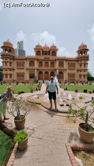 [P10] Palatul Mohatta » foto by robert
 - 
<span class="allrVoted glyphicon glyphicon-heart hidden" id="av1332165"></span>
<a class="m-l-10 hidden" id="sv1332165" onclick="voting_Foto_DelVot(,1332165,4748)" role="button">șterge vot <span class="glyphicon glyphicon-remove"></span></a>
<a id="v91332165" class=" c-red"  onclick="voting_Foto_SetVot(1332165)" role="button"><span class="glyphicon glyphicon-heart-empty"></span> <b>LIKE</b> = Votează poza</a> <img class="hidden"  id="f1332165W9" src="/imagini/loader.gif" border="0" /><span class="AjErrMes hidden" id="e1332165ErM"></span>