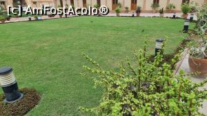 [P12] Palatul Mohatta » foto by robert
 - 
<span class="allrVoted glyphicon glyphicon-heart hidden" id="av1332167"></span>
<a class="m-l-10 hidden" id="sv1332167" onclick="voting_Foto_DelVot(,1332167,4748)" role="button">șterge vot <span class="glyphicon glyphicon-remove"></span></a>
<a id="v91332167" class=" c-red"  onclick="voting_Foto_SetVot(1332167)" role="button"><span class="glyphicon glyphicon-heart-empty"></span> <b>LIKE</b> = Votează poza</a> <img class="hidden"  id="f1332167W9" src="/imagini/loader.gif" border="0" /><span class="AjErrMes hidden" id="e1332167ErM"></span>