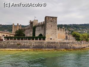 [P64] Navigând pe Lacul Garda; Castello Scaligero » foto by crismis
 - 
<span class="allrVoted glyphicon glyphicon-heart hidden" id="av1514953"></span>
<a class="m-l-10 hidden" id="sv1514953" onclick="voting_Foto_DelVot(,1514953,4749)" role="button">șterge vot <span class="glyphicon glyphicon-remove"></span></a>
<a id="v91514953" class=" c-red"  onclick="voting_Foto_SetVot(1514953)" role="button"><span class="glyphicon glyphicon-heart-empty"></span> <b>LIKE</b> = Votează poza</a> <img class="hidden"  id="f1514953W9" src="/imagini/loader.gif" border="0" /><span class="AjErrMes hidden" id="e1514953ErM"></span>