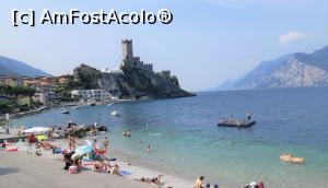 [P01] Una din plajele din Malcesine » foto by BOGDAN DSN
 - 
<span class="allrVoted glyphicon glyphicon-heart hidden" id="av1163208"></span>
<a class="m-l-10 hidden" id="sv1163208" onclick="voting_Foto_DelVot(,1163208,4749)" role="button">șterge vot <span class="glyphicon glyphicon-remove"></span></a>
<a id="v91163208" class=" c-red"  onclick="voting_Foto_SetVot(1163208)" role="button"><span class="glyphicon glyphicon-heart-empty"></span> <b>LIKE</b> = Votează poza</a> <img class="hidden"  id="f1163208W9" src="/imagini/loader.gif" border="0" /><span class="AjErrMes hidden" id="e1163208ErM"></span>