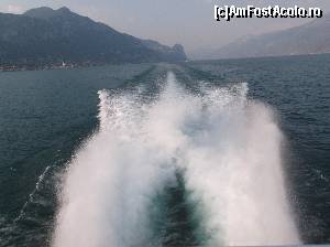 [P18] Cursa rapida cu care am facut 2 tronsoane din croaziera noastra.  » foto by Aurici
 - 
<span class="allrVoted glyphicon glyphicon-heart hidden" id="av673534"></span>
<a class="m-l-10 hidden" id="sv673534" onclick="voting_Foto_DelVot(,673534,4749)" role="button">șterge vot <span class="glyphicon glyphicon-remove"></span></a>
<a id="v9673534" class=" c-red"  onclick="voting_Foto_SetVot(673534)" role="button"><span class="glyphicon glyphicon-heart-empty"></span> <b>LIKE</b> = Votează poza</a> <img class="hidden"  id="f673534W9" src="/imagini/loader.gif" border="0" /><span class="AjErrMes hidden" id="e673534ErM"></span>