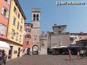 [P28] Una din portile de intrare in Riva del Garda - San Michele » foto by Aurici
 - 
<span class="allrVoted glyphicon glyphicon-heart hidden" id="av673552"></span>
<a class="m-l-10 hidden" id="sv673552" onclick="voting_Foto_DelVot(,673552,4749)" role="button">șterge vot <span class="glyphicon glyphicon-remove"></span></a>
<a id="v9673552" class=" c-red"  onclick="voting_Foto_SetVot(673552)" role="button"><span class="glyphicon glyphicon-heart-empty"></span> <b>LIKE</b> = Votează poza</a> <img class="hidden"  id="f673552W9" src="/imagini/loader.gif" border="0" /><span class="AjErrMes hidden" id="e673552ErM"></span>