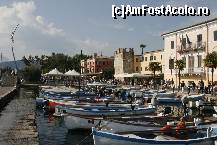 [P08] Barcute in port-Bardolino » foto by mariarosa
 - 
<span class="allrVoted glyphicon glyphicon-heart hidden" id="av96090"></span>
<a class="m-l-10 hidden" id="sv96090" onclick="voting_Foto_DelVot(,96090,4749)" role="button">șterge vot <span class="glyphicon glyphicon-remove"></span></a>
<a id="v996090" class=" c-red"  onclick="voting_Foto_SetVot(96090)" role="button"><span class="glyphicon glyphicon-heart-empty"></span> <b>LIKE</b> = Votează poza</a> <img class="hidden"  id="f96090W9" src="/imagini/loader.gif" border="0" /><span class="AjErrMes hidden" id="e96090ErM"></span>