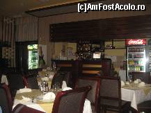 [P15] Barul restaurantului » foto by dorgo
 - 
<span class="allrVoted glyphicon glyphicon-heart hidden" id="av262681"></span>
<a class="m-l-10 hidden" id="sv262681" onclick="voting_Foto_DelVot(,262681,4761)" role="button">șterge vot <span class="glyphicon glyphicon-remove"></span></a>
<a id="v9262681" class=" c-red"  onclick="voting_Foto_SetVot(262681)" role="button"><span class="glyphicon glyphicon-heart-empty"></span> <b>LIKE</b> = Votează poza</a> <img class="hidden"  id="f262681W9" src="/imagini/loader.gif" border="0" /><span class="AjErrMes hidden" id="e262681ErM"></span>