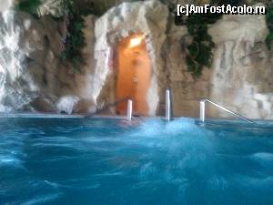 [P18] Bulboana de la SPA si intrarea la saune » foto by dorgo
 - 
<span class="allrVoted glyphicon glyphicon-heart hidden" id="av674764"></span>
<a class="m-l-10 hidden" id="sv674764" onclick="voting_Foto_DelVot(,674764,4761)" role="button">șterge vot <span class="glyphicon glyphicon-remove"></span></a>
<a id="v9674764" class=" c-red"  onclick="voting_Foto_SetVot(674764)" role="button"><span class="glyphicon glyphicon-heart-empty"></span> <b>LIKE</b> = Votează poza</a> <img class="hidden"  id="f674764W9" src="/imagini/loader.gif" border="0" /><span class="AjErrMes hidden" id="e674764ErM"></span>