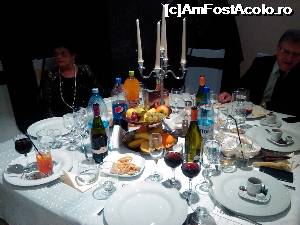 [P22] Revelion la Business » foto by dorgo
 - 
<span class="allrVoted glyphicon glyphicon-heart hidden" id="av704130"></span>
<a class="m-l-10 hidden" id="sv704130" onclick="voting_Foto_DelVot(,704130,4761)" role="button">șterge vot <span class="glyphicon glyphicon-remove"></span></a>
<a id="v9704130" class=" c-red"  onclick="voting_Foto_SetVot(704130)" role="button"><span class="glyphicon glyphicon-heart-empty"></span> <b>LIKE</b> = Votează poza</a> <img class="hidden"  id="f704130W9" src="/imagini/loader.gif" border="0" /><span class="AjErrMes hidden" id="e704130ErM"></span>
