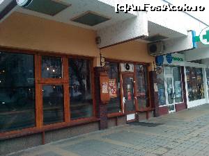 [P05] Intrarea la 'Casa Mureseana', restaurant care e mai frumos pe dinauntru decat pe dinafara » foto by dorgo
 - 
<span class="allrVoted glyphicon glyphicon-heart hidden" id="av704113"></span>
<a class="m-l-10 hidden" id="sv704113" onclick="voting_Foto_DelVot(,704113,4761)" role="button">șterge vot <span class="glyphicon glyphicon-remove"></span></a>
<a id="v9704113" class=" c-red"  onclick="voting_Foto_SetVot(704113)" role="button"><span class="glyphicon glyphicon-heart-empty"></span> <b>LIKE</b> = Votează poza</a> <img class="hidden"  id="f704113W9" src="/imagini/loader.gif" border="0" /><span class="AjErrMes hidden" id="e704113ErM"></span>