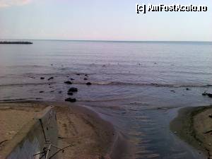 [P53] Plajele oraşului Varna - aici se varsă pârâul prezentat puţin mai sus.  » foto by Dragoș_MD
 - 
<span class="allrVoted glyphicon glyphicon-heart hidden" id="av343201"></span>
<a class="m-l-10 hidden" id="sv343201" onclick="voting_Foto_DelVot(,343201,4765)" role="button">șterge vot <span class="glyphicon glyphicon-remove"></span></a>
<a id="v9343201" class=" c-red"  onclick="voting_Foto_SetVot(343201)" role="button"><span class="glyphicon glyphicon-heart-empty"></span> <b>LIKE</b> = Votează poza</a> <img class="hidden"  id="f343201W9" src="/imagini/loader.gif" border="0" /><span class="AjErrMes hidden" id="e343201ErM"></span>