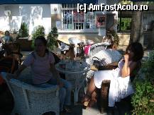 [P08] Cafenea in parcul Primorski (cu niste jurnalisti din varna :)) » foto by aglika
 - 
<span class="allrVoted glyphicon glyphicon-heart hidden" id="av317394"></span>
<a class="m-l-10 hidden" id="sv317394" onclick="voting_Foto_DelVot(,317394,4765)" role="button">șterge vot <span class="glyphicon glyphicon-remove"></span></a>
<a id="v9317394" class=" c-red"  onclick="voting_Foto_SetVot(317394)" role="button"><span class="glyphicon glyphicon-heart-empty"></span> <b>LIKE</b> = Votează poza</a> <img class="hidden"  id="f317394W9" src="/imagini/loader.gif" border="0" /><span class="AjErrMes hidden" id="e317394ErM"></span>