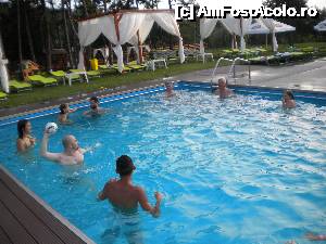 [P02] Relaxare si distractie la piscina de la Rustic Baia Sprie » foto by grigorebors*
 - 
<span class="allrVoted glyphicon glyphicon-heart hidden" id="av501120"></span>
<a class="m-l-10 hidden" id="sv501120" onclick="voting_Foto_DelVot(,501120,4766)" role="button">șterge vot <span class="glyphicon glyphicon-remove"></span></a>
<a id="v9501120" class=" c-red"  onclick="voting_Foto_SetVot(501120)" role="button"><span class="glyphicon glyphicon-heart-empty"></span> <b>LIKE</b> = Votează poza</a> <img class="hidden"  id="f501120W9" src="/imagini/loader.gif" border="0" /><span class="AjErrMes hidden" id="e501120ErM"></span>