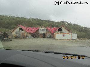 [P17] Aici locuiesc calutii. Am claxonat dar nu a iesit nimeni.  » foto by adri-nico
 - 
<span class="allrVoted glyphicon glyphicon-heart hidden" id="av610267"></span>
<a class="m-l-10 hidden" id="sv610267" onclick="voting_Foto_DelVot(,610267,4769)" role="button">șterge vot <span class="glyphicon glyphicon-remove"></span></a>
<a id="v9610267" class=" c-red"  onclick="voting_Foto_SetVot(610267)" role="button"><span class="glyphicon glyphicon-heart-empty"></span> <b>LIKE</b> = Votează poza</a> <img class="hidden"  id="f610267W9" src="/imagini/loader.gif" border="0" /><span class="AjErrMes hidden" id="e610267ErM"></span>