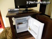 [P13] Minibarul din living. Cum l-am gasit asa l-am lasat. » foto by pepsi70ro
 - 
<span class="allrVoted glyphicon glyphicon-heart hidden" id="av304571"></span>
<a class="m-l-10 hidden" id="sv304571" onclick="voting_Foto_DelVot(,304571,4769)" role="button">șterge vot <span class="glyphicon glyphicon-remove"></span></a>
<a id="v9304571" class=" c-red"  onclick="voting_Foto_SetVot(304571)" role="button"><span class="glyphicon glyphicon-heart-empty"></span> <b>LIKE</b> = Votează poza</a> <img class="hidden"  id="f304571W9" src="/imagini/loader.gif" border="0" /><span class="AjErrMes hidden" id="e304571ErM"></span>