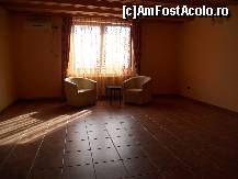 [P23] Holul de la etajul 1, in dreapta este apartamentul meu iar in stanga o dubla matrimoniala. » foto by pepsi70ro
 - 
<span class="allrVoted glyphicon glyphicon-heart hidden" id="av304581"></span>
<a class="m-l-10 hidden" id="sv304581" onclick="voting_Foto_DelVot(,304581,4769)" role="button">șterge vot <span class="glyphicon glyphicon-remove"></span></a>
<a id="v9304581" class=" c-red"  onclick="voting_Foto_SetVot(304581)" role="button"><span class="glyphicon glyphicon-heart-empty"></span> <b>LIKE</b> = Votează poza</a> <img class="hidden"  id="f304581W9" src="/imagini/loader.gif" border="0" /><span class="AjErrMes hidden" id="e304581ErM"></span>