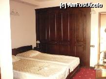 [P01] Camera cu 2 paturi , Grand Hotel Perla Ciucasului. » foto by ARA
 - 
<span class="allrVoted glyphicon glyphicon-heart hidden" id="av302587"></span>
<a class="m-l-10 hidden" id="sv302587" onclick="voting_Foto_DelVot(,302587,4769)" role="button">șterge vot <span class="glyphicon glyphicon-remove"></span></a>
<a id="v9302587" class=" c-red"  onclick="voting_Foto_SetVot(302587)" role="button"><span class="glyphicon glyphicon-heart-empty"></span> <b>LIKE</b> = Votează poza</a> <img class="hidden"  id="f302587W9" src="/imagini/loader.gif" border="0" /><span class="AjErrMes hidden" id="e302587ErM"></span>