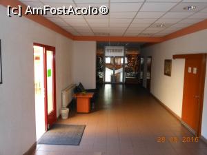 [P05] Hotel Bestline - La parter, spre sala de servire a micului dejun.  » foto by iulianic
 - 
<span class="allrVoted glyphicon glyphicon-heart hidden" id="av805389"></span>
<a class="m-l-10 hidden" id="sv805389" onclick="voting_Foto_DelVot(,805389,4771)" role="button">șterge vot <span class="glyphicon glyphicon-remove"></span></a>
<a id="v9805389" class=" c-red"  onclick="voting_Foto_SetVot(805389)" role="button"><span class="glyphicon glyphicon-heart-empty"></span> <b>LIKE</b> = Votează poza</a> <img class="hidden"  id="f805389W9" src="/imagini/loader.gif" border="0" /><span class="AjErrMes hidden" id="e805389ErM"></span>