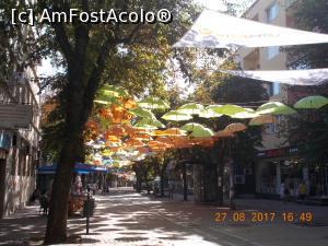 [P05] Strada pietonală » foto by elviramvio
 - 
<span class="allrVoted glyphicon glyphicon-heart hidden" id="av897820"></span>
<a class="m-l-10 hidden" id="sv897820" onclick="voting_Foto_DelVot(,897820,4775)" role="button">șterge vot <span class="glyphicon glyphicon-remove"></span></a>
<a id="v9897820" class=" c-red"  onclick="voting_Foto_SetVot(897820)" role="button"><span class="glyphicon glyphicon-heart-empty"></span> <b>LIKE</b> = Votează poza</a> <img class="hidden"  id="f897820W9" src="/imagini/loader.gif" border="0" /><span class="AjErrMes hidden" id="e897820ErM"></span>