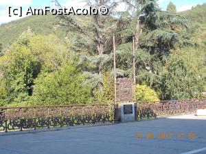 [P09] Podul peste Bistritsa, spre cartierul Varoșa.  » foto by elviramvio
 - 
<span class="allrVoted glyphicon glyphicon-heart hidden" id="av897824"></span>
<a class="m-l-10 hidden" id="sv897824" onclick="voting_Foto_DelVot(,897824,4775)" role="button">șterge vot <span class="glyphicon glyphicon-remove"></span></a>
<a id="v9897824" class=" c-red"  onclick="voting_Foto_SetVot(897824)" role="button"><span class="glyphicon glyphicon-heart-empty"></span> <b>LIKE</b> = Votează poza</a> <img class="hidden"  id="f897824W9" src="/imagini/loader.gif" border="0" /><span class="AjErrMes hidden" id="e897824ErM"></span>