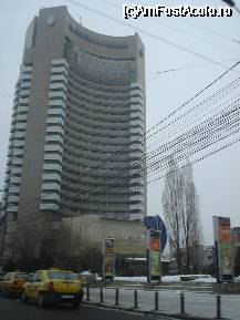 [P01] Hotel Intercontinental Bucuresti emblema a orasului » foto by ionescunic
 - 
<span class="allrVoted glyphicon glyphicon-heart hidden" id="av45354"></span>
<a class="m-l-10 hidden" id="sv45354" onclick="voting_Foto_DelVot(,45354,4780)" role="button">șterge vot <span class="glyphicon glyphicon-remove"></span></a>
<a id="v945354" class=" c-red"  onclick="voting_Foto_SetVot(45354)" role="button"><span class="glyphicon glyphicon-heart-empty"></span> <b>LIKE</b> = Votează poza</a> <img class="hidden"  id="f45354W9" src="/imagini/loader.gif" border="0" /><span class="AjErrMes hidden" id="e45354ErM"></span>