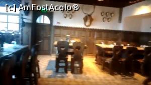 [P11] Cabana Vânătorilor, la șoseaua Trei Brazi » foto by Mioritik
 - 
<span class="allrVoted glyphicon glyphicon-heart hidden" id="av1354351"></span>
<a class="m-l-10 hidden" id="sv1354351" onclick="voting_Foto_DelVot(,1354351,4795)" role="button">șterge vot <span class="glyphicon glyphicon-remove"></span></a>
<a id="v91354351" class=" c-red"  onclick="voting_Foto_SetVot(1354351)" role="button"><span class="glyphicon glyphicon-heart-empty"></span> <b>LIKE</b> = Votează poza</a> <img class="hidden"  id="f1354351W9" src="/imagini/loader.gif" border="0" /><span class="AjErrMes hidden" id="e1354351ErM"></span>