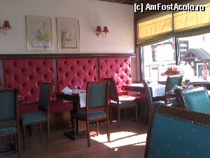 [P01] Restaurant Dragului - salonul de nefumători.  » foto by Dragoș_MD
 - 
<span class="allrVoted glyphicon glyphicon-heart hidden" id="av345851"></span>
<a class="m-l-10 hidden" id="sv345851" onclick="voting_Foto_DelVot(,345851,4795)" role="button">șterge vot <span class="glyphicon glyphicon-remove"></span></a>
<a id="v9345851" class=" c-red"  onclick="voting_Foto_SetVot(345851)" role="button"><span class="glyphicon glyphicon-heart-empty"></span> <b>LIKE</b> = Votează poza</a> <img class="hidden"  id="f345851W9" src="/imagini/loader.gif" border="0" /><span class="AjErrMes hidden" id="e345851ErM"></span>