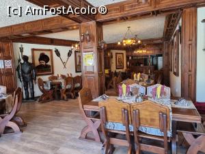 [P07] La restaurant, la etajul 1, in interior » foto by silvia tudoran
 - 
<span class="allrVoted glyphicon glyphicon-heart hidden" id="av1246774"></span>
<a class="m-l-10 hidden" id="sv1246774" onclick="voting_Foto_DelVot(,1246774,4795)" role="button">șterge vot <span class="glyphicon glyphicon-remove"></span></a>
<a id="v91246774" class=" c-red"  onclick="voting_Foto_SetVot(1246774)" role="button"><span class="glyphicon glyphicon-heart-empty"></span> <b>LIKE</b> = Votează poza</a> <img class="hidden"  id="f1246774W9" src="/imagini/loader.gif" border="0" /><span class="AjErrMes hidden" id="e1246774ErM"></span>