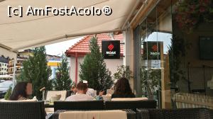 [P09] Restaurant Dragului Predeal - asta am văzut eu de la masă.  » foto by bogumil
 - 
<span class="allrVoted glyphicon glyphicon-heart hidden" id="av769604"></span>
<a class="m-l-10 hidden" id="sv769604" onclick="voting_Foto_DelVot(,769604,4795)" role="button">șterge vot <span class="glyphicon glyphicon-remove"></span></a>
<a id="v9769604" class=" c-red"  onclick="voting_Foto_SetVot(769604)" role="button"><span class="glyphicon glyphicon-heart-empty"></span> <b>LIKE</b> = Votează poza</a> <img class="hidden"  id="f769604W9" src="/imagini/loader.gif" border="0" /><span class="AjErrMes hidden" id="e769604ErM"></span>