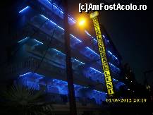 [P04] Orea Eleni, seara... cel mai deosebit design din toate hotelurile din Paralia » foto by Lylet
 - 
<span class="allrVoted glyphicon glyphicon-heart hidden" id="av372808"></span>
<a class="m-l-10 hidden" id="sv372808" onclick="voting_Foto_DelVot(,372808,4797)" role="button">șterge vot <span class="glyphicon glyphicon-remove"></span></a>
<a id="v9372808" class=" c-red"  onclick="voting_Foto_SetVot(372808)" role="button"><span class="glyphicon glyphicon-heart-empty"></span> <b>LIKE</b> = Votează poza</a> <img class="hidden"  id="f372808W9" src="/imagini/loader.gif" border="0" /><span class="AjErrMes hidden" id="e372808ErM"></span>