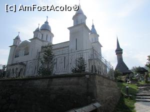 [P06] Biserica nouă din Botiza » foto by crismis
 - 
<span class="allrVoted glyphicon glyphicon-heart hidden" id="av798472"></span>
<a class="m-l-10 hidden" id="sv798472" onclick="voting_Foto_DelVot(,798472,4807)" role="button">șterge vot <span class="glyphicon glyphicon-remove"></span></a>
<a id="v9798472" class=" c-red"  onclick="voting_Foto_SetVot(798472)" role="button"><span class="glyphicon glyphicon-heart-empty"></span> <b>LIKE</b> = Votează poza</a> <img class="hidden"  id="f798472W9" src="/imagini/loader.gif" border="0" /><span class="AjErrMes hidden" id="e798472ErM"></span>