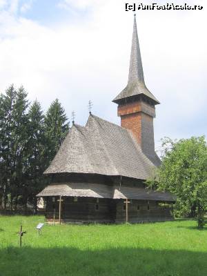 [P15] Biserica din Cuhea- Bogdan Voda » foto by Michi
 - 
<span class="allrVoted glyphicon glyphicon-heart hidden" id="av540396"></span>
<a class="m-l-10 hidden" id="sv540396" onclick="voting_Foto_DelVot(,540396,4807)" role="button">șterge vot <span class="glyphicon glyphicon-remove"></span></a>
<a id="v9540396" class=" c-red"  onclick="voting_Foto_SetVot(540396)" role="button"><span class="glyphicon glyphicon-heart-empty"></span> <b>LIKE</b> = Votează poza</a> <img class="hidden"  id="f540396W9" src="/imagini/loader.gif" border="0" /><span class="AjErrMes hidden" id="e540396ErM"></span>