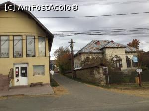 [P24] Pe aceasta straduta se ajunge la casa cu blazoane » foto by mishu
 - 
<span class="allrVoted glyphicon glyphicon-heart hidden" id="av1335415"></span>
<a class="m-l-10 hidden" id="sv1335415" onclick="voting_Foto_DelVot(,1335415,4816)" role="button">șterge vot <span class="glyphicon glyphicon-remove"></span></a>
<a id="v91335415" class=" c-red"  onclick="voting_Foto_SetVot(1335415)" role="button"><span class="glyphicon glyphicon-heart-empty"></span> <b>LIKE</b> = Votează poza</a> <img class="hidden"  id="f1335415W9" src="/imagini/loader.gif" border="0" /><span class="AjErrMes hidden" id="e1335415ErM"></span>