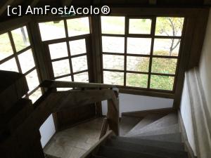 [P60] Casa cu blazoane - se poate iesi si pe aici afara insa am fost condusi afara pe unde am venit » foto by mishu
 - 
<span class="allrVoted glyphicon glyphicon-heart hidden" id="av1335451"></span>
<a class="m-l-10 hidden" id="sv1335451" onclick="voting_Foto_DelVot(,1335451,4816)" role="button">șterge vot <span class="glyphicon glyphicon-remove"></span></a>
<a id="v91335451" class=" c-red"  onclick="voting_Foto_SetVot(1335451)" role="button"><span class="glyphicon glyphicon-heart-empty"></span> <b>LIKE</b> = Votează poza</a> <img class="hidden"  id="f1335451W9" src="/imagini/loader.gif" border="0" /><span class="AjErrMes hidden" id="e1335451ErM"></span>