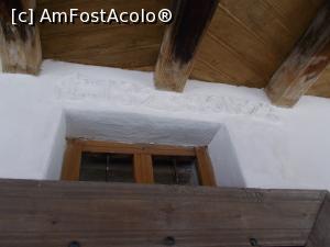 [P14] Casa cu Blazoane din Ghiojdul Buzăului. În foișor. » foto by mihaelavoicu
 - 
<span class="allrVoted glyphicon glyphicon-heart hidden" id="av1219556"></span>
<a class="m-l-10 hidden" id="sv1219556" onclick="voting_Foto_DelVot(,1219556,4816)" role="button">șterge vot <span class="glyphicon glyphicon-remove"></span></a>
<a id="v91219556" class=" c-red"  onclick="voting_Foto_SetVot(1219556)" role="button"><span class="glyphicon glyphicon-heart-empty"></span> <b>LIKE</b> = Votează poza</a> <img class="hidden"  id="f1219556W9" src="/imagini/loader.gif" border="0" /><span class="AjErrMes hidden" id="e1219556ErM"></span>