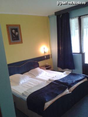 [P02] Camera hotel Claris etaj 2, cu 2 locuri » foto by mircea.tm
 - 
<span class="allrVoted glyphicon glyphicon-heart hidden" id="av541844"></span>
<a class="m-l-10 hidden" id="sv541844" onclick="voting_Foto_DelVot(,541844,4822)" role="button">șterge vot <span class="glyphicon glyphicon-remove"></span></a>
<a id="v9541844" class=" c-red"  onclick="voting_Foto_SetVot(541844)" role="button"><span class="glyphicon glyphicon-heart-empty"></span> <b>LIKE</b> = Votează poza</a> <img class="hidden"  id="f541844W9" src="/imagini/loader.gif" border="0" /><span class="AjErrMes hidden" id="e541844ErM"></span>